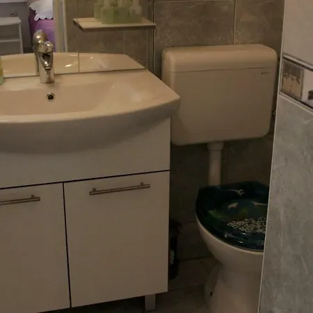 Kolovrat Apartman *